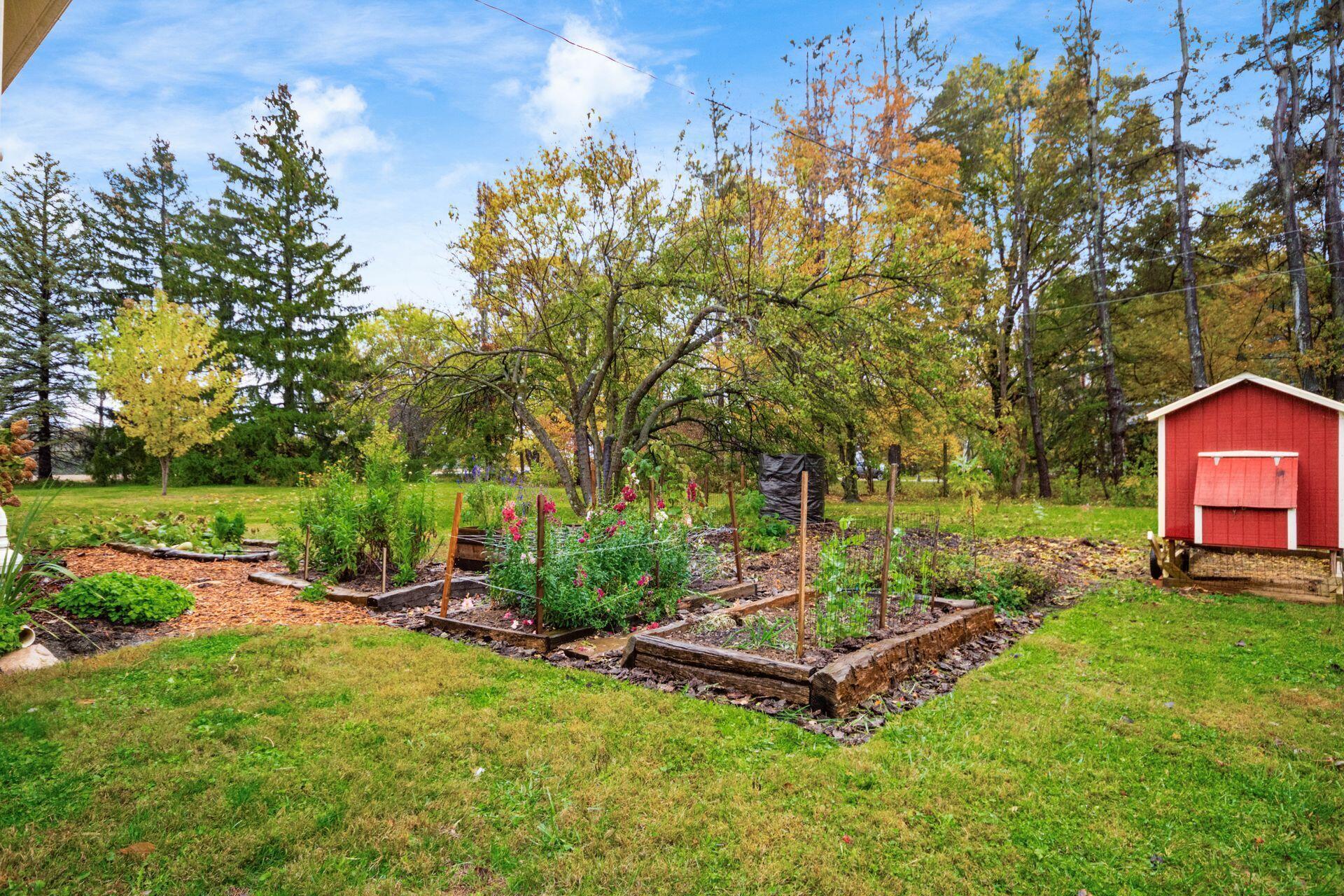 9221 London Road Property Photo 39