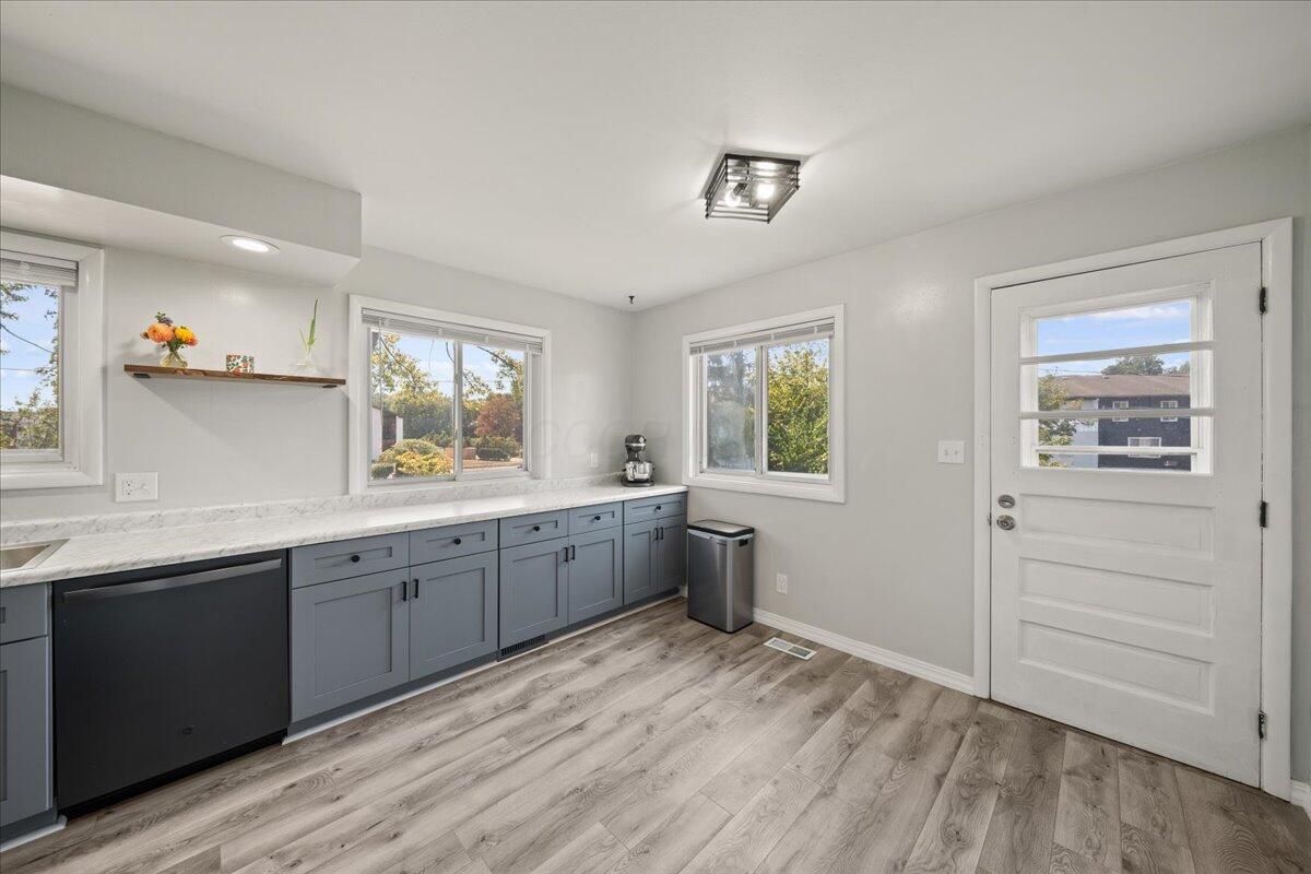 4533 Drayton Court Property Photo 10