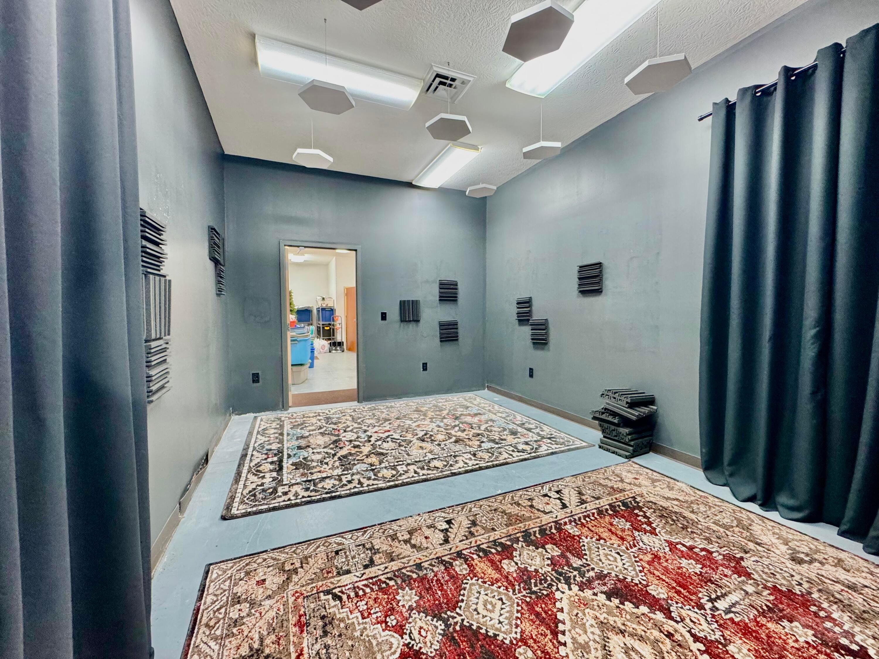 5004 Hoover Road Property Photo 38