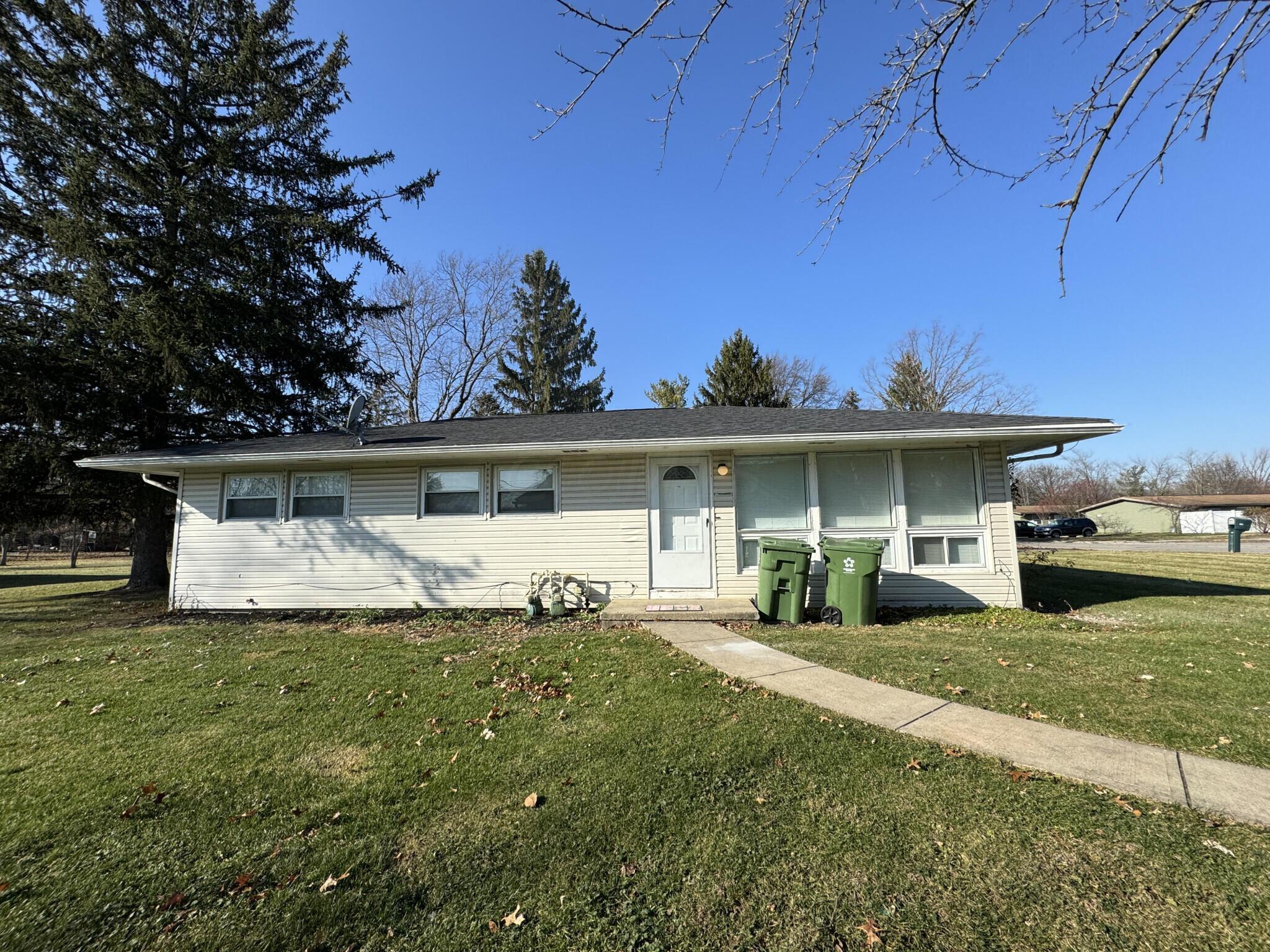 601 Kenny Lane Property Photo 1