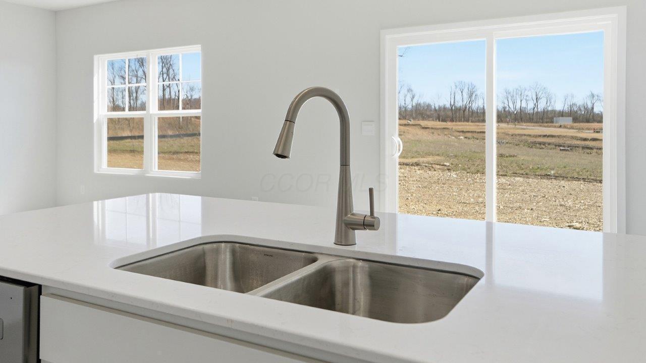 962 Sherwood Loop Property Photo 13