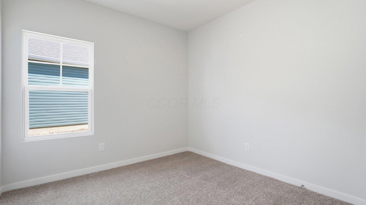 962 Sherwood Loop Property Photo 27
