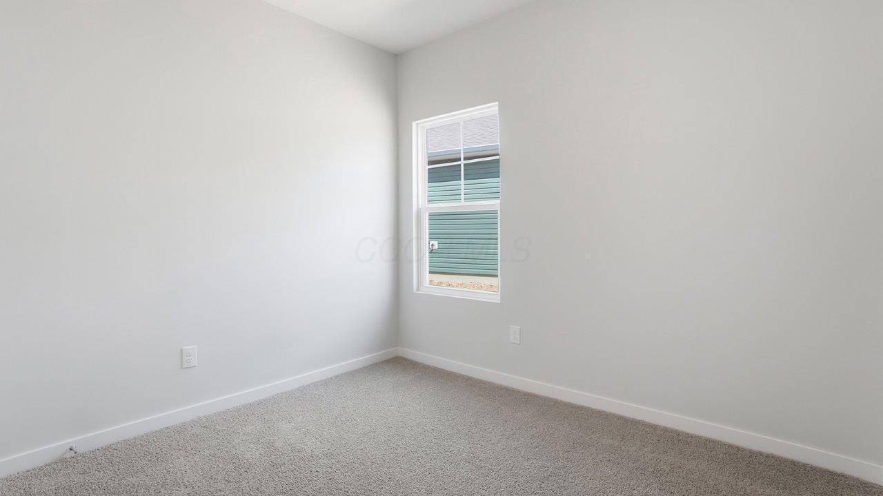 962 Sherwood Loop Property Photo 28