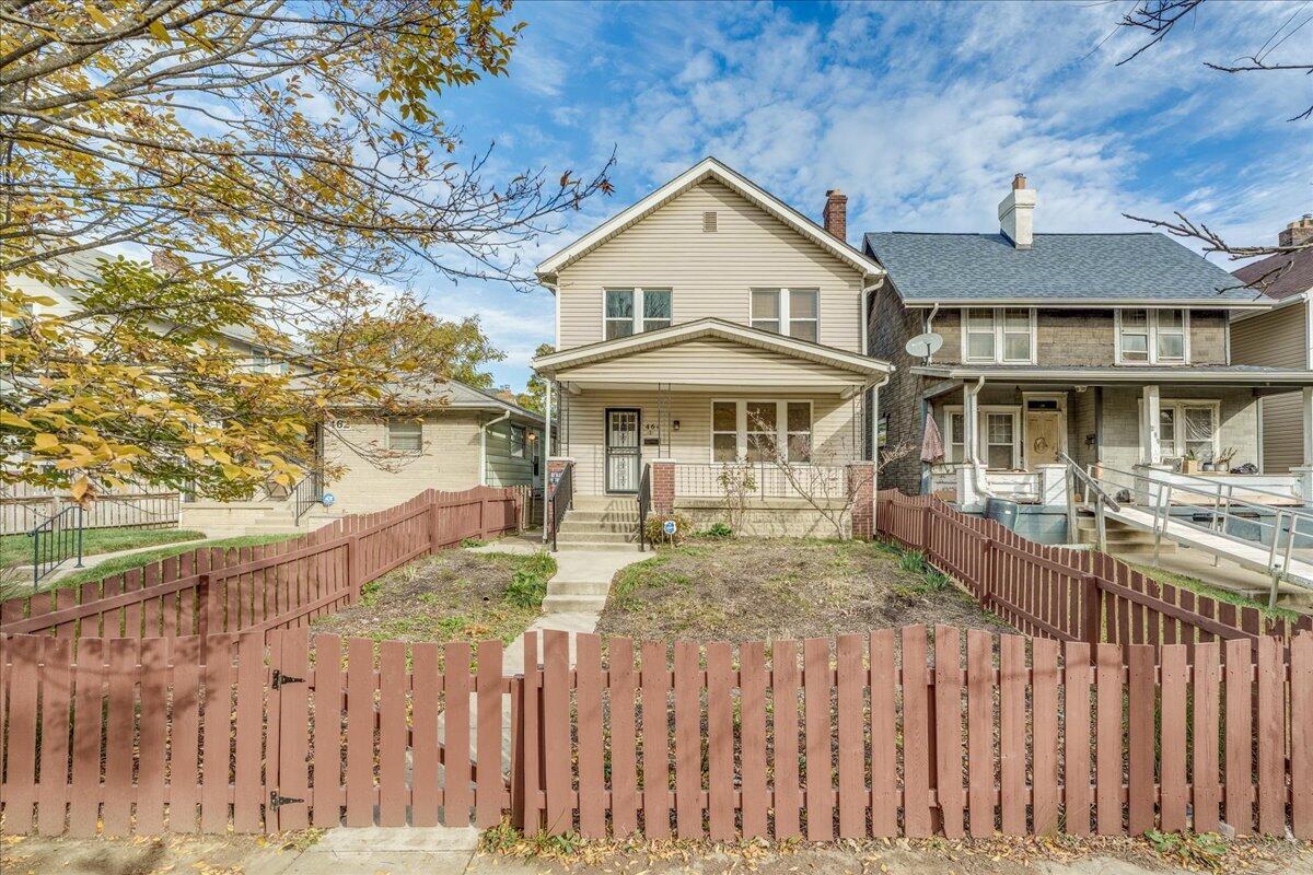 464 E Hinman Avenue