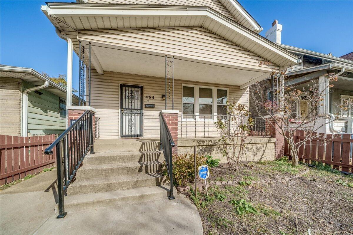 464 E Hinman Avenue Property Photo 2