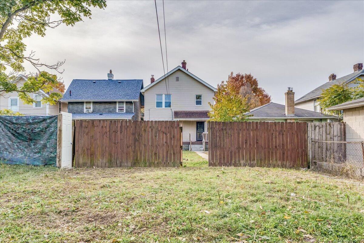 464 E Hinman Avenue Property Photo 25