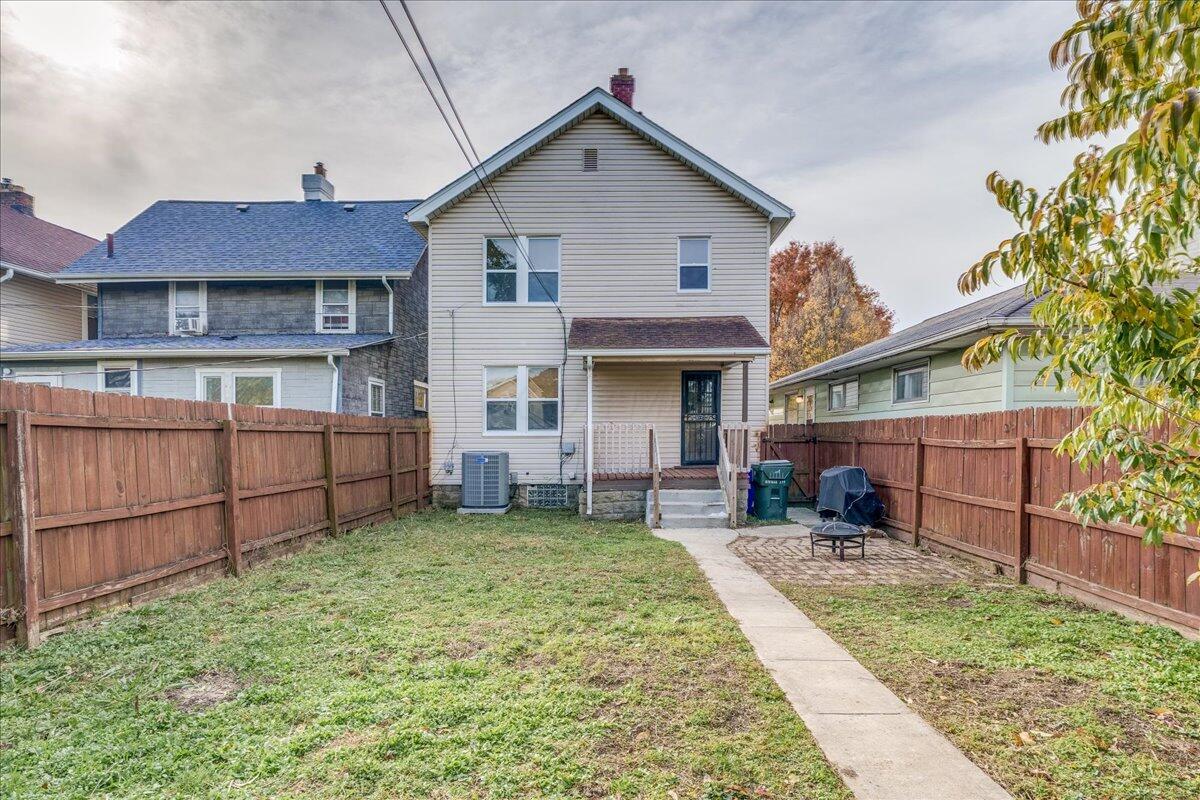 464 E Hinman Avenue Property Photo 26