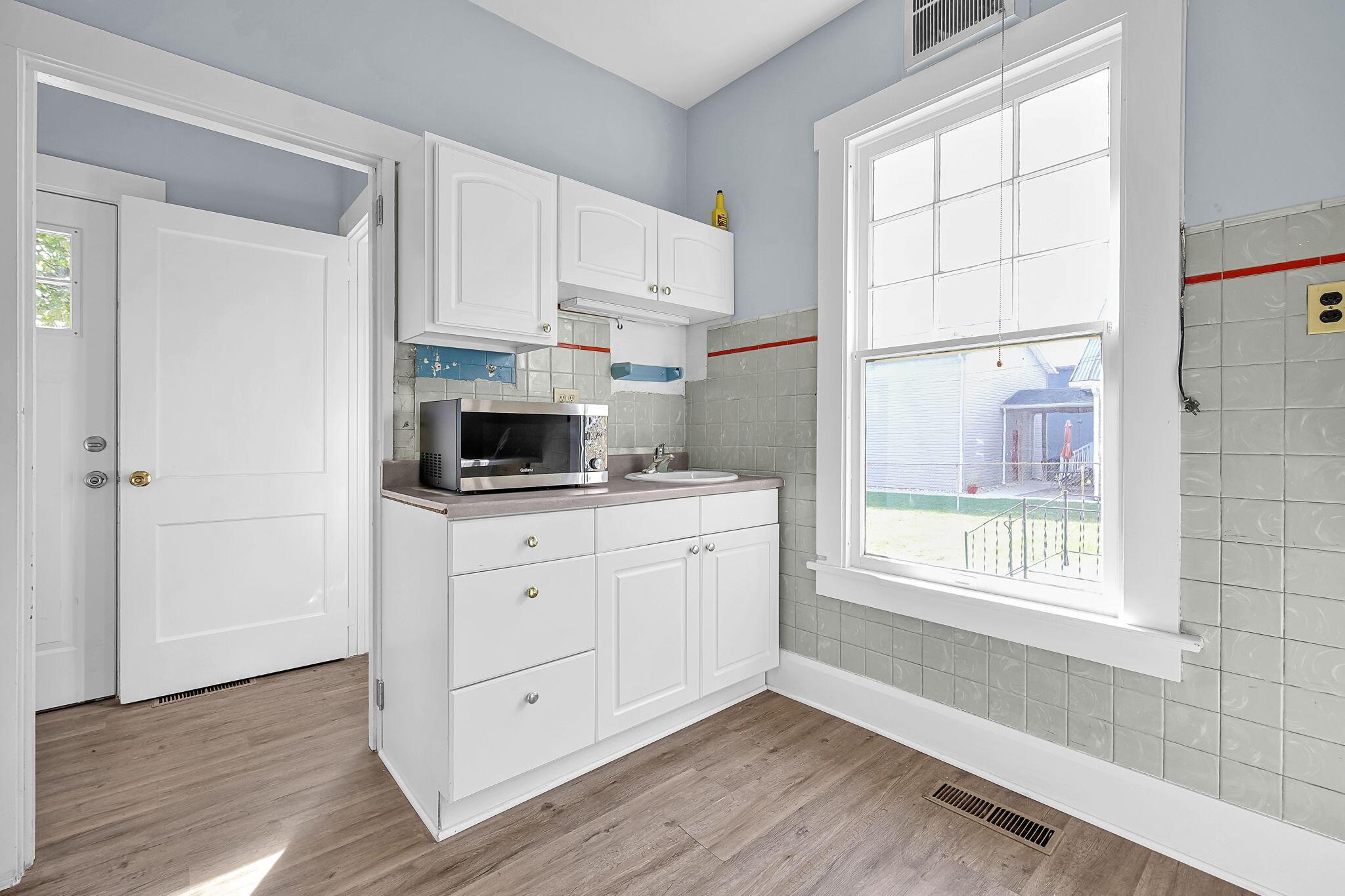 7449 E Main Street Property Photo 19