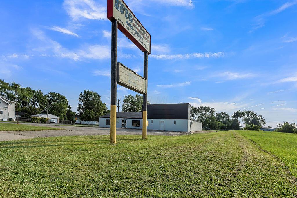 2880 S High Street Property Photo 26