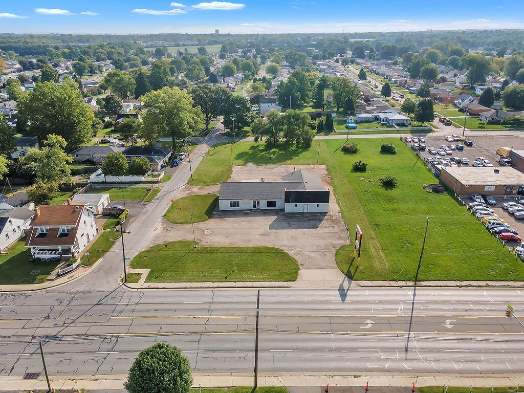 2880 S High Street Property Photo 36