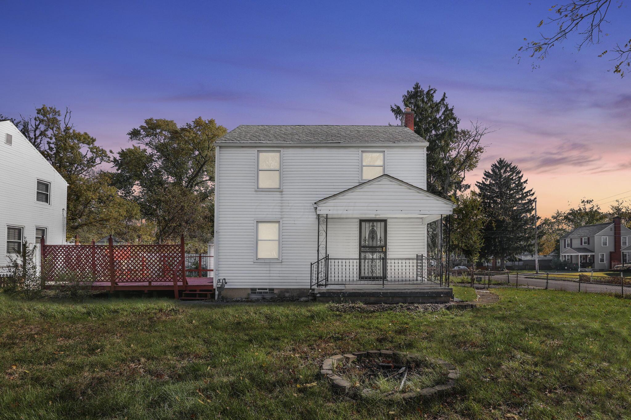 1938 Myrtle Avenue Property Photo 1