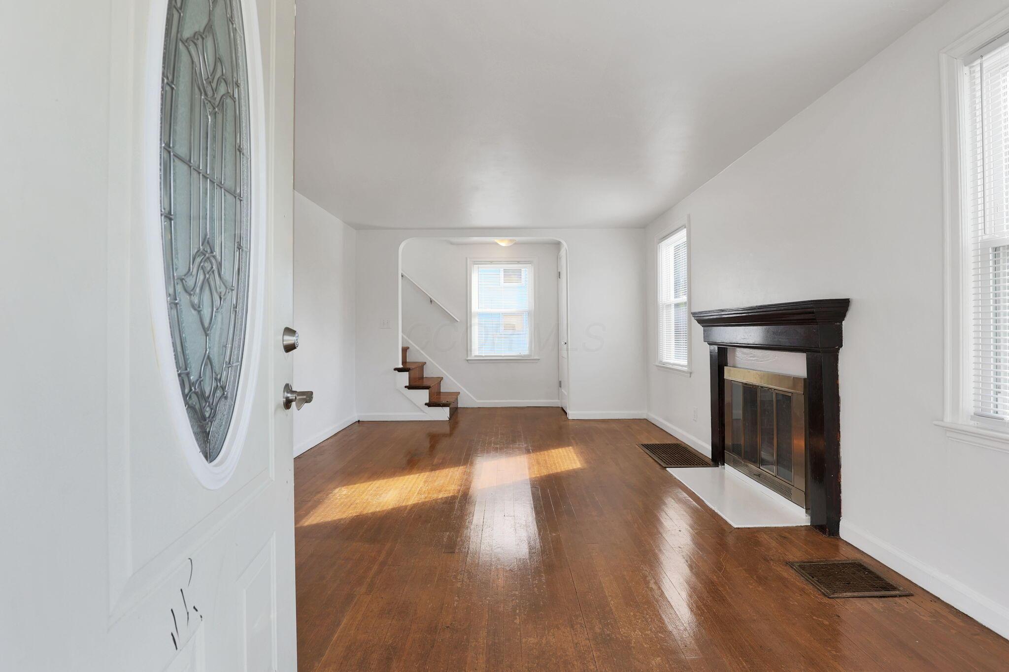 1938 Myrtle Avenue Property Photo 5