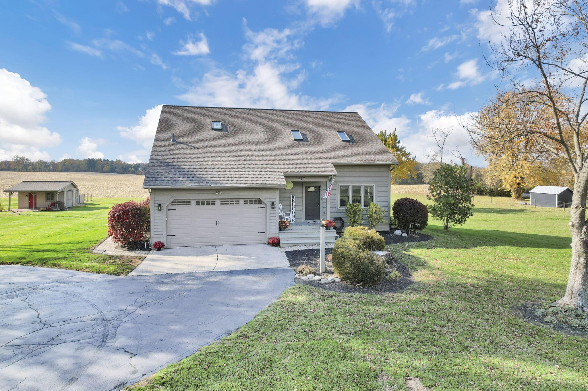 12171 Shell Beach Road Ne Property Photo 1
