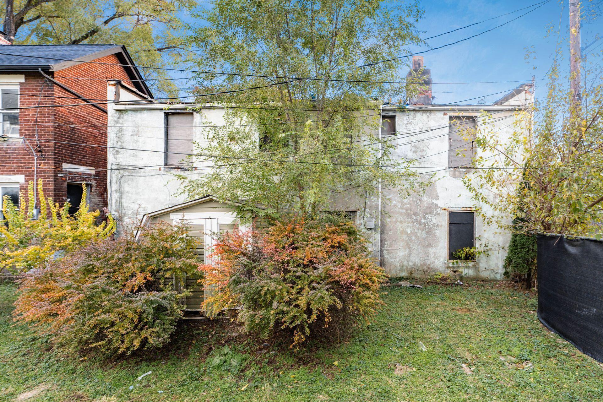 160 E Barthman Avenue Property Photo 4
