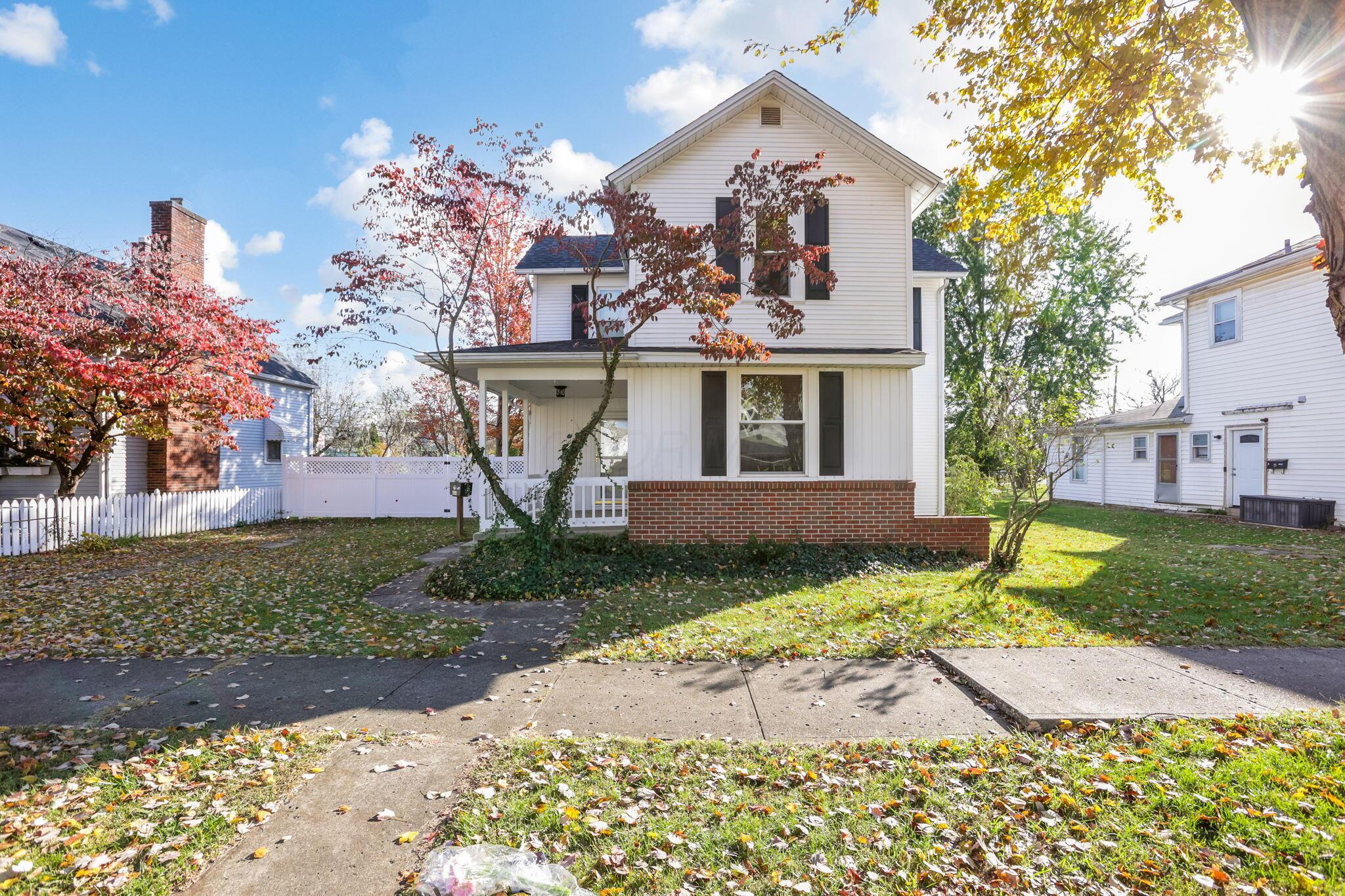 844 E Wheeling Street Property Photo 4