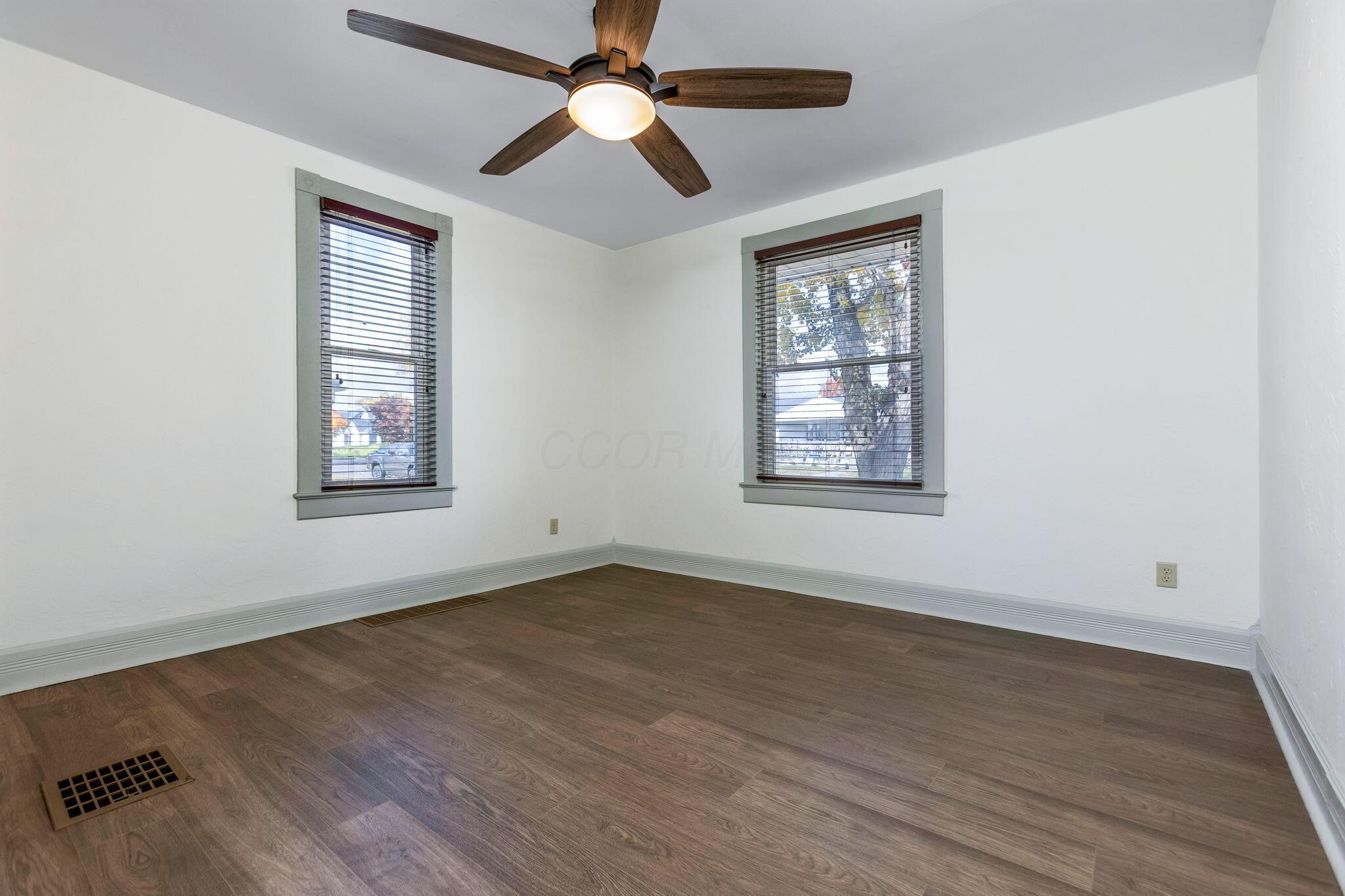 844 E Wheeling Street Property Photo 10