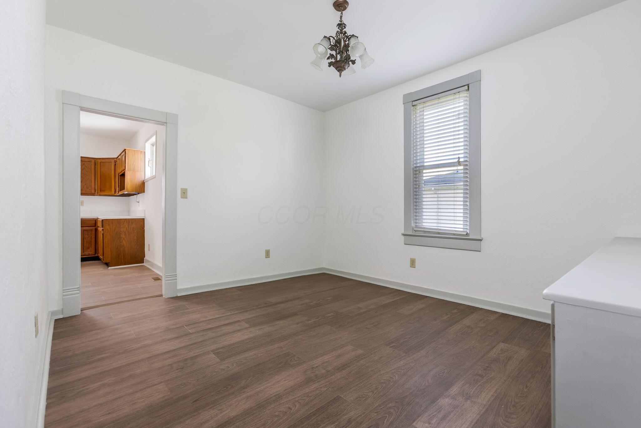 844 E Wheeling Street Property Photo 13