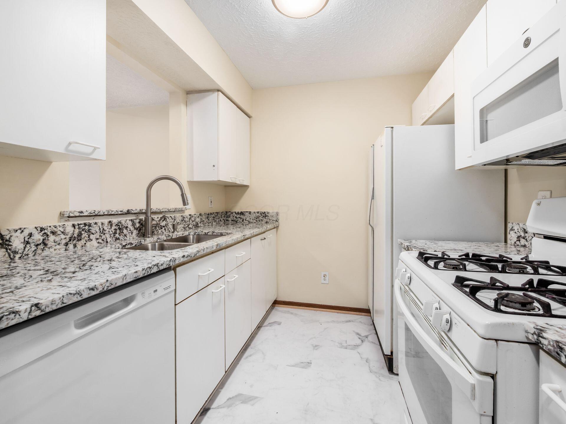 5624 Wigmore Drive, 50b Property Photo 4