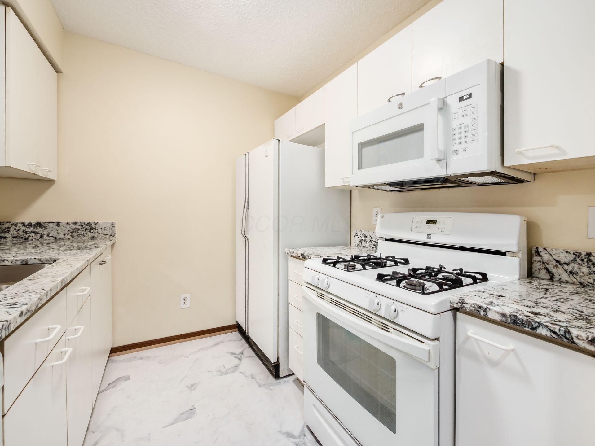 5624 Wigmore Drive, 50b Property Photo 5