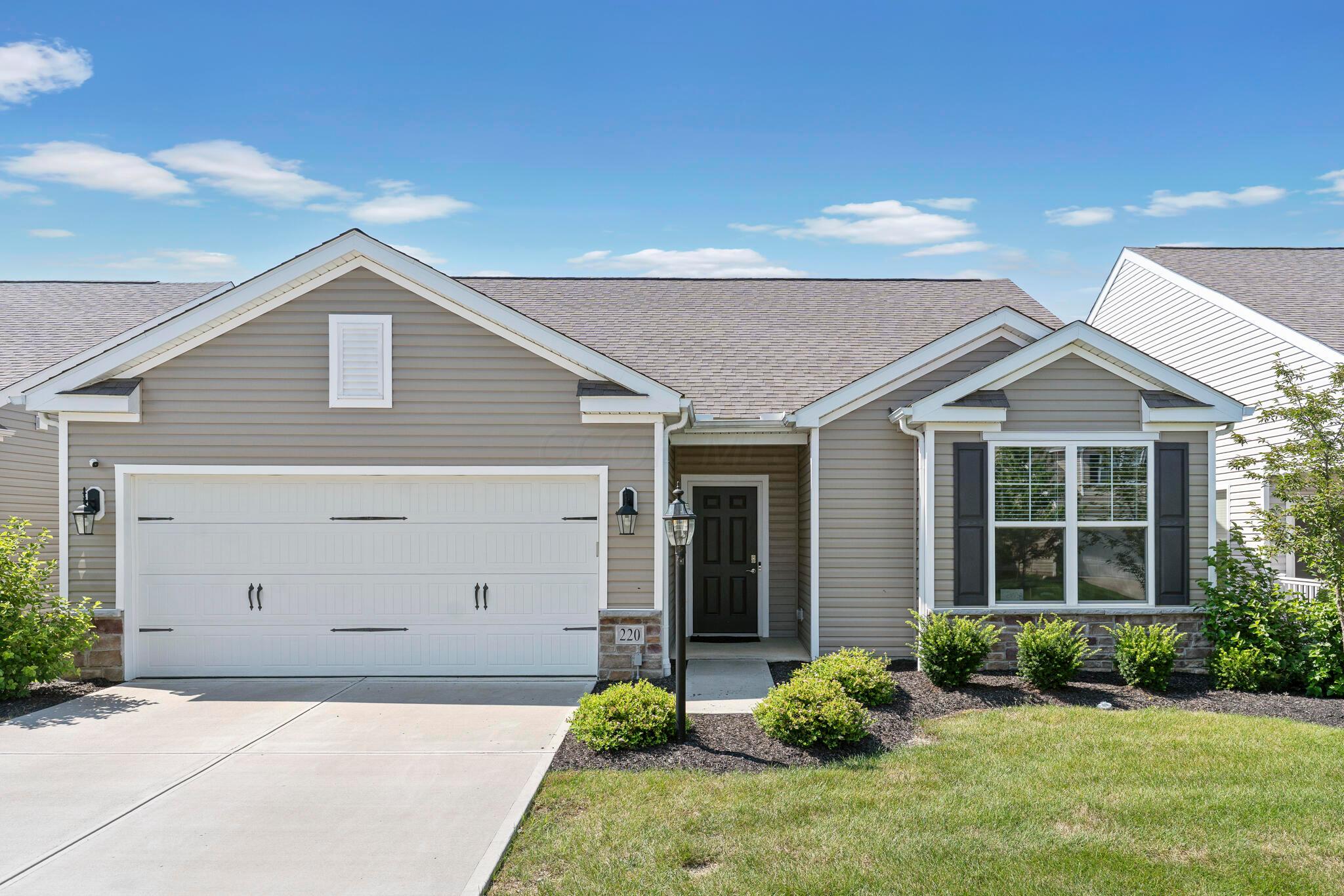 220 Woodland Sky Drive Property Photo 1