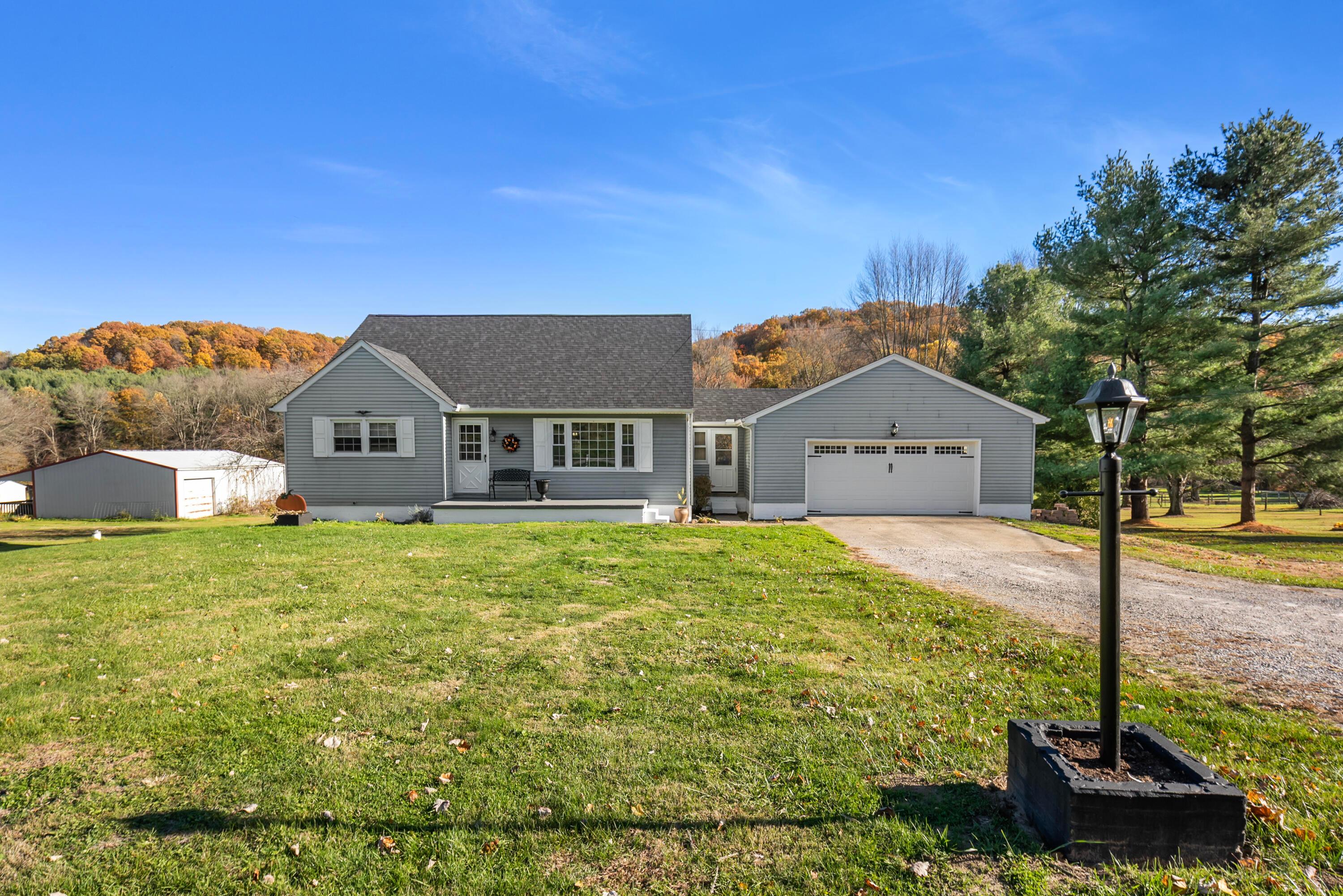 2135 Hamburg Road Sw Property Photo 1