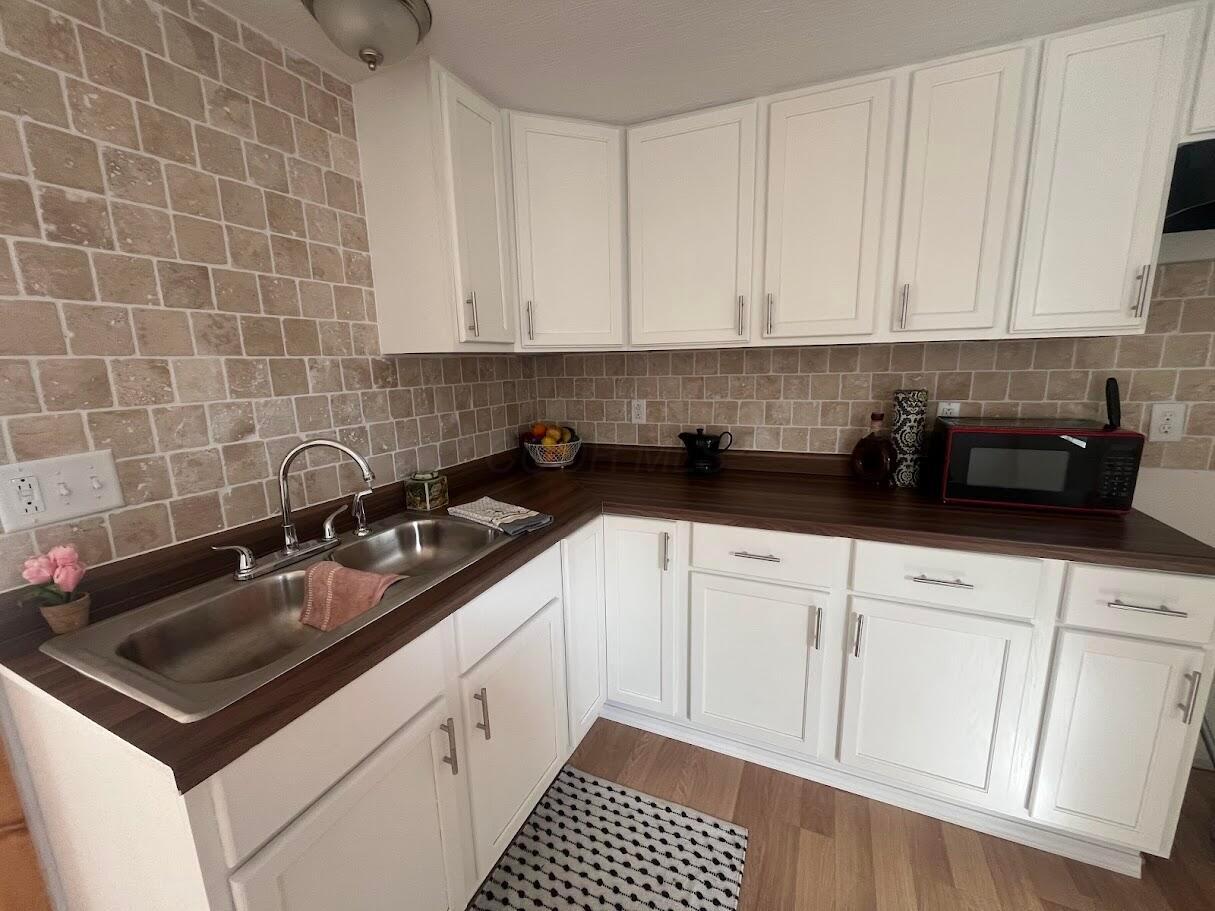 1008 Tibbetts Avenue Property Photo 10