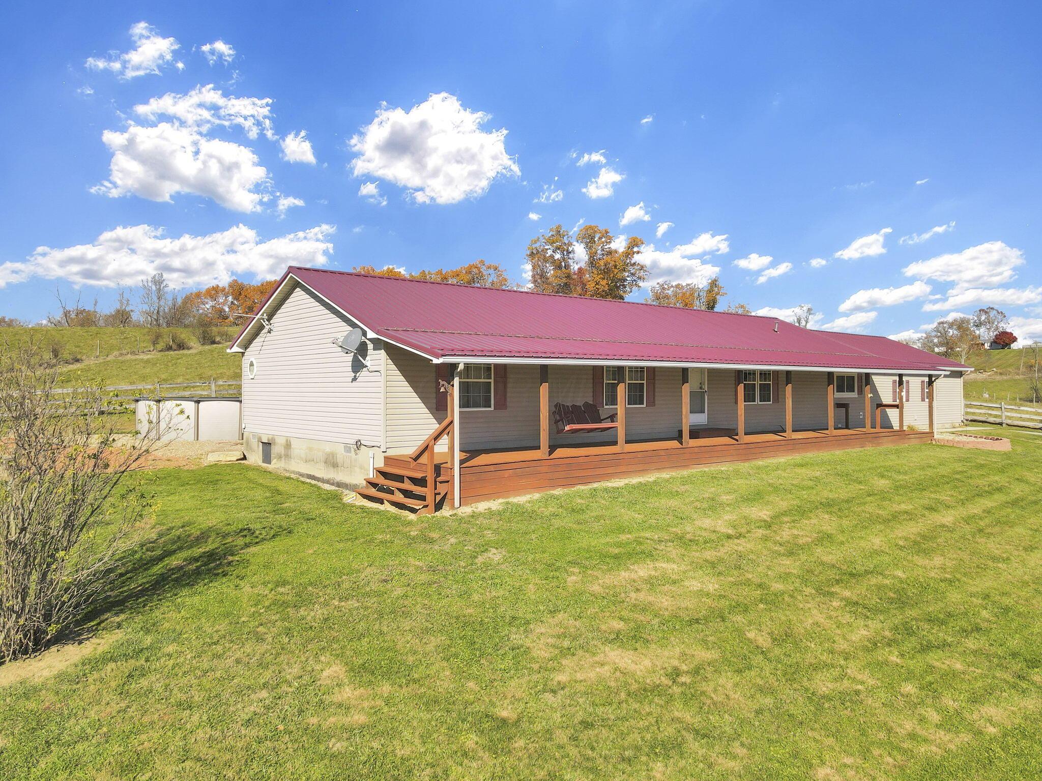 38482 Scout Road Property Photo 2