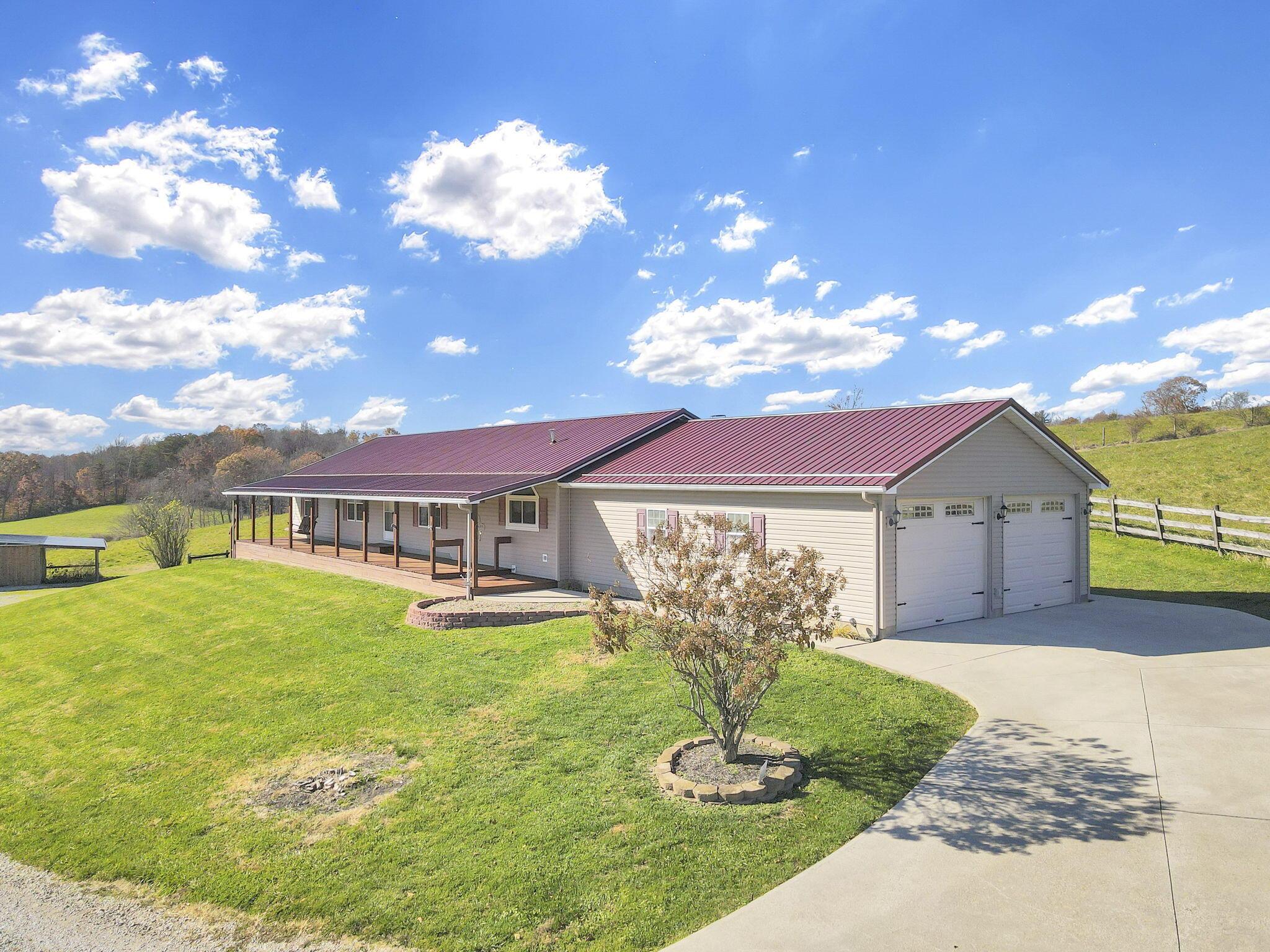38482 Scout Road Property Photo 3