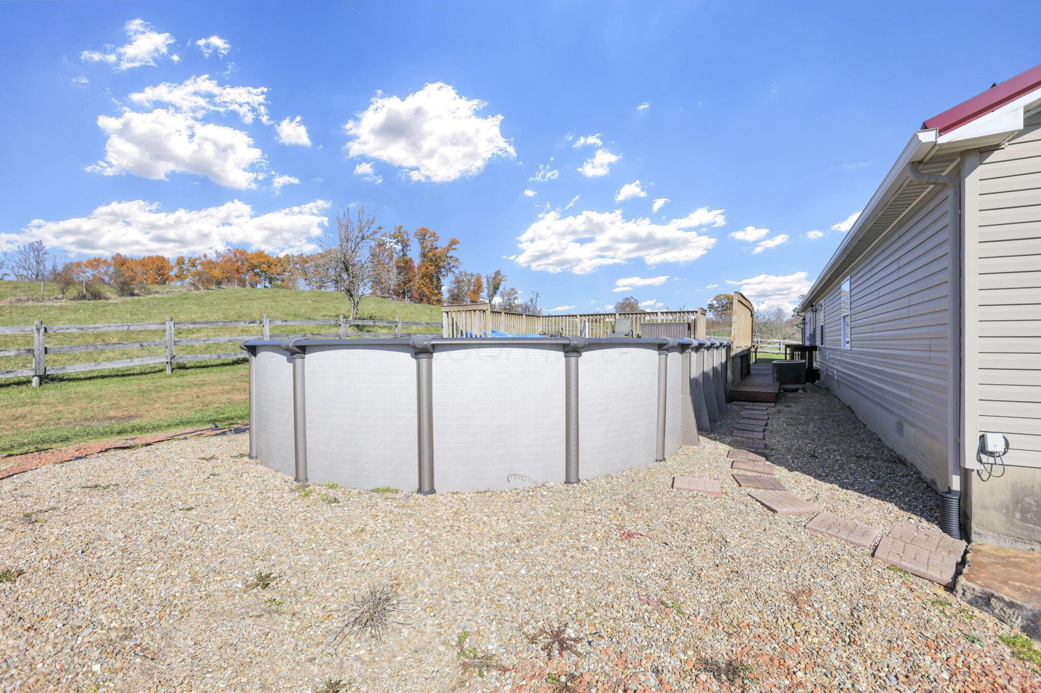38482 Scout Road Property Photo 44
