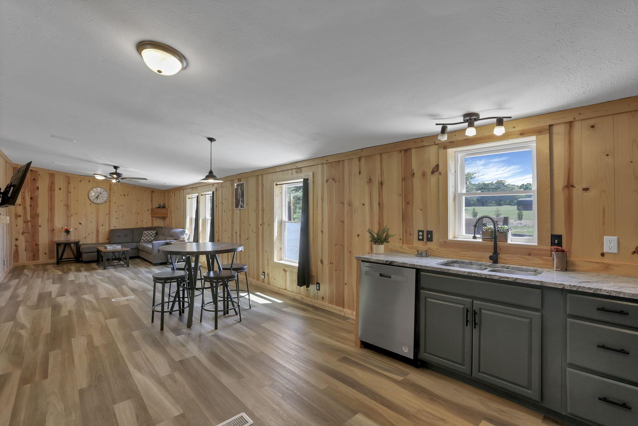 18682 Griffith Road Property Photo 21