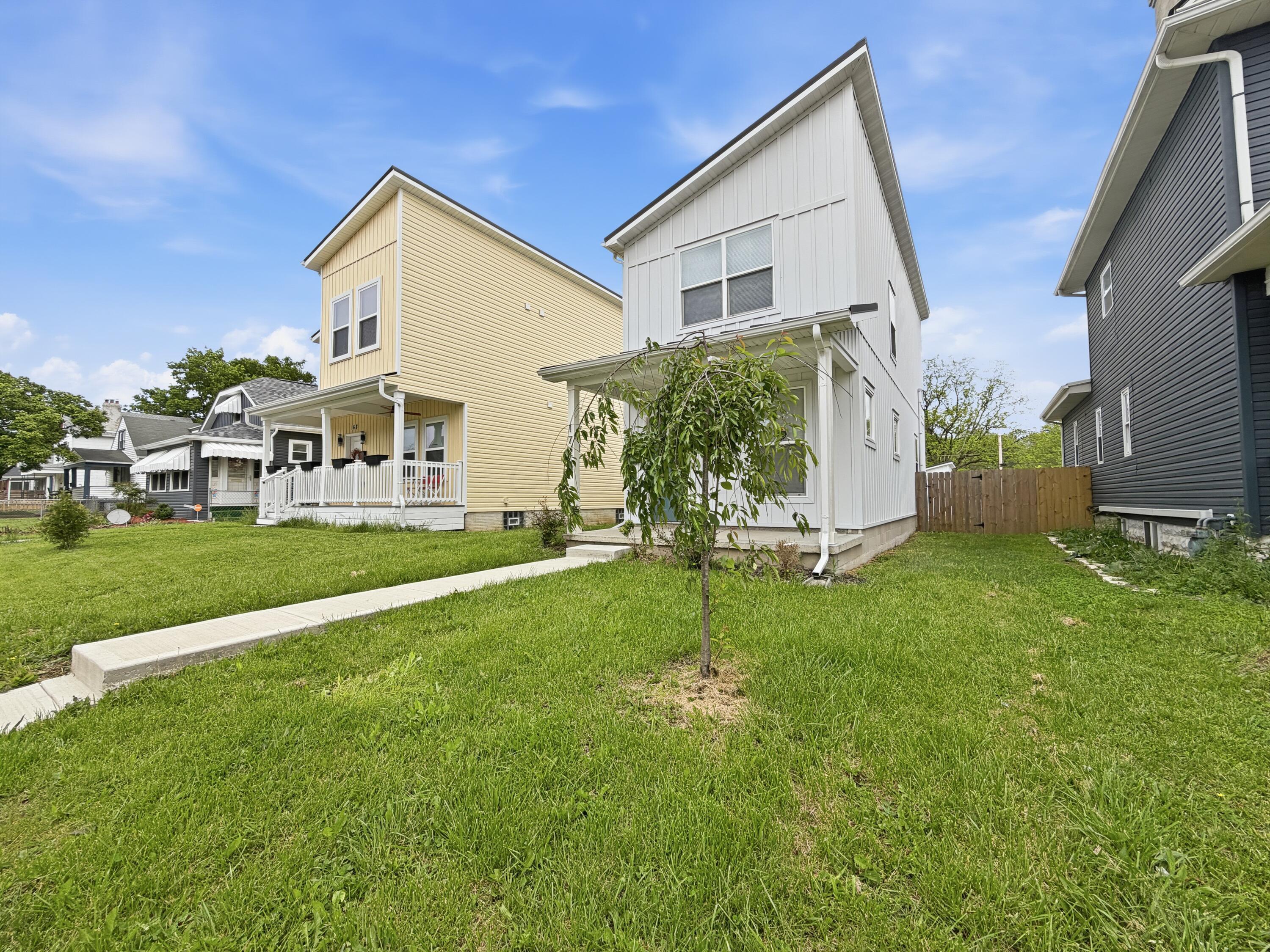 172 Whitethorne Avenue Property Photo 2