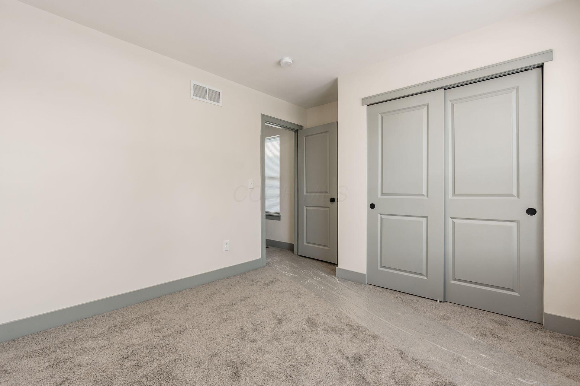172 Whitethorne Avenue Property Photo 19