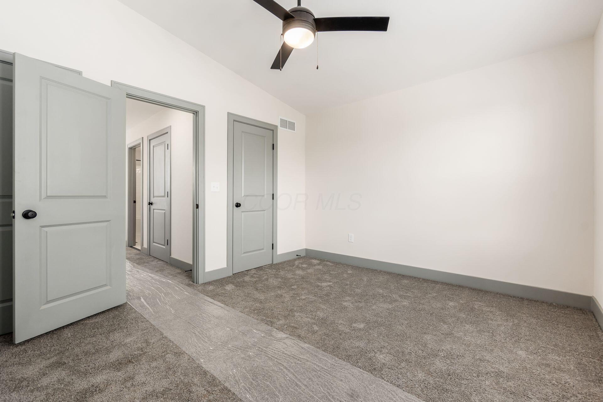 172 Whitethorne Avenue Property Photo 25