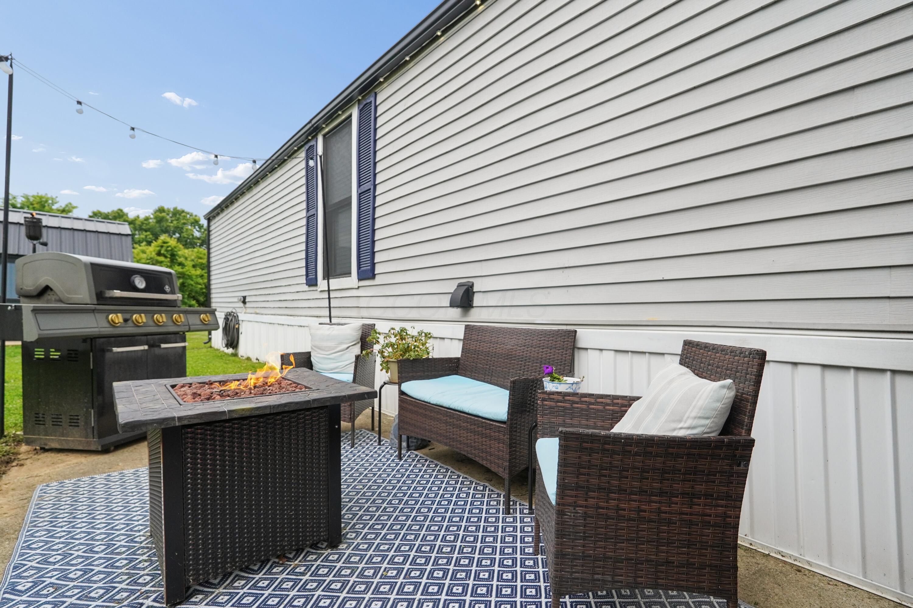42 Deerpath Road Property Photo 6