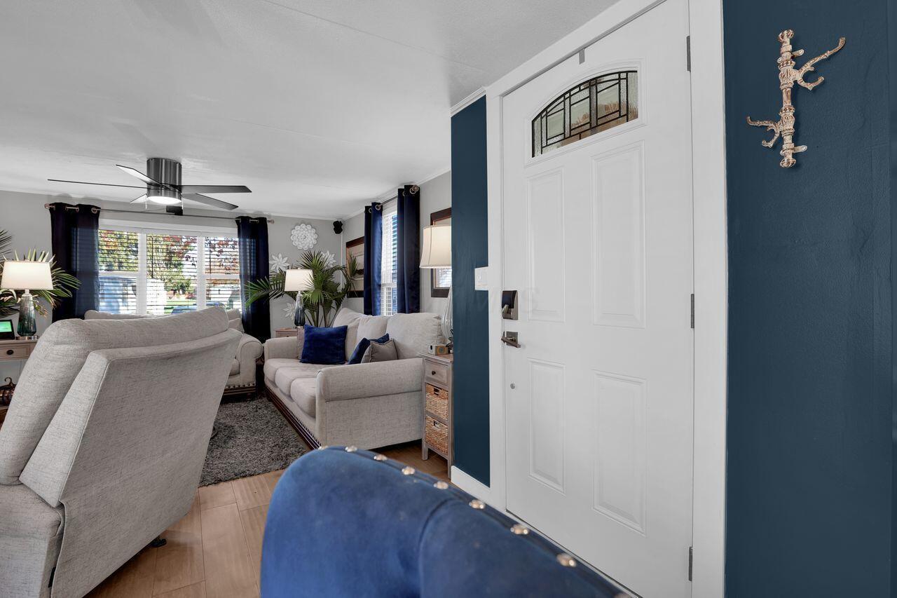 42 Deerpath Road Property Photo 8