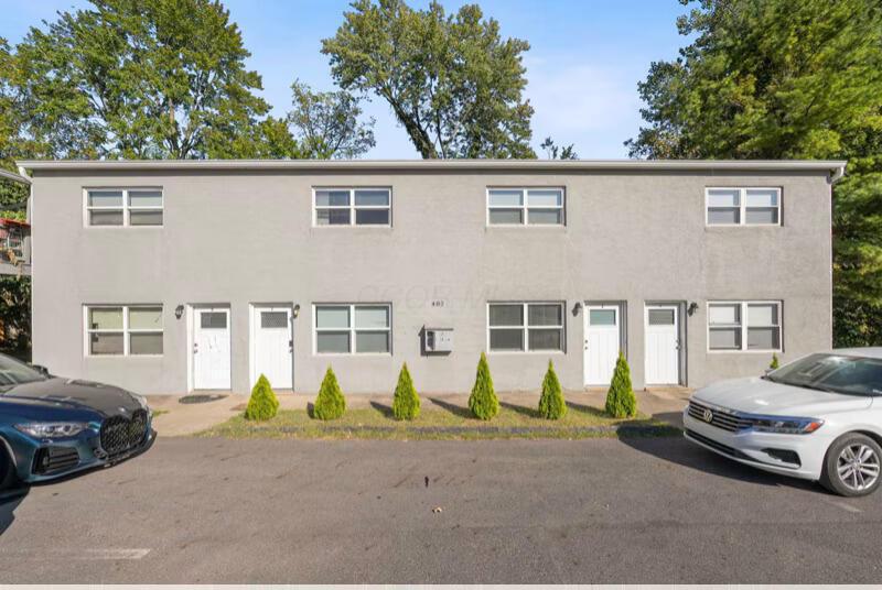 464 E Norwich Avenue, 464 D Property Photo 2