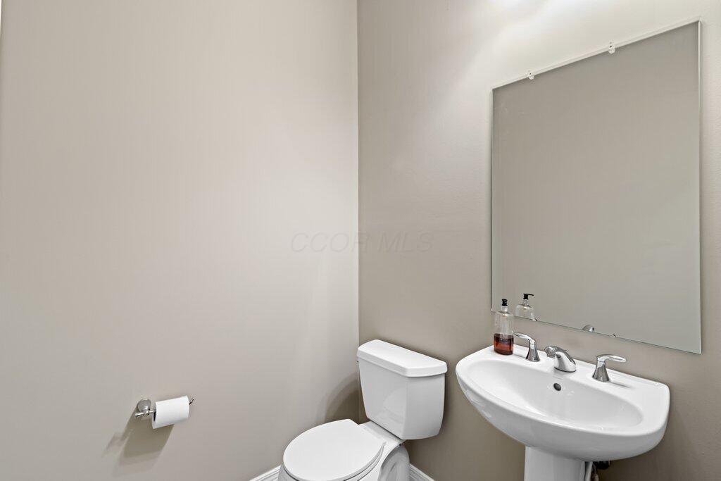 251 Daniel Burnham Square, Unit #259 Property Photo 17