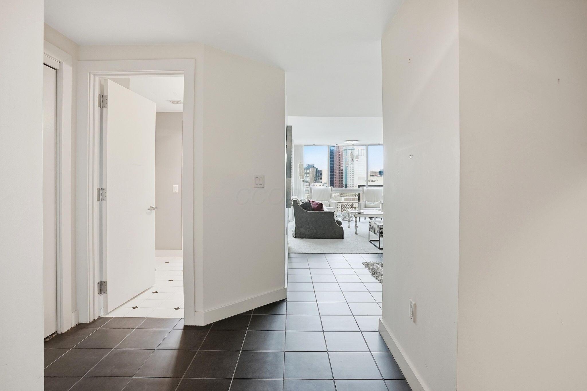 1 Miranova Place, 2030 Property Photo 9