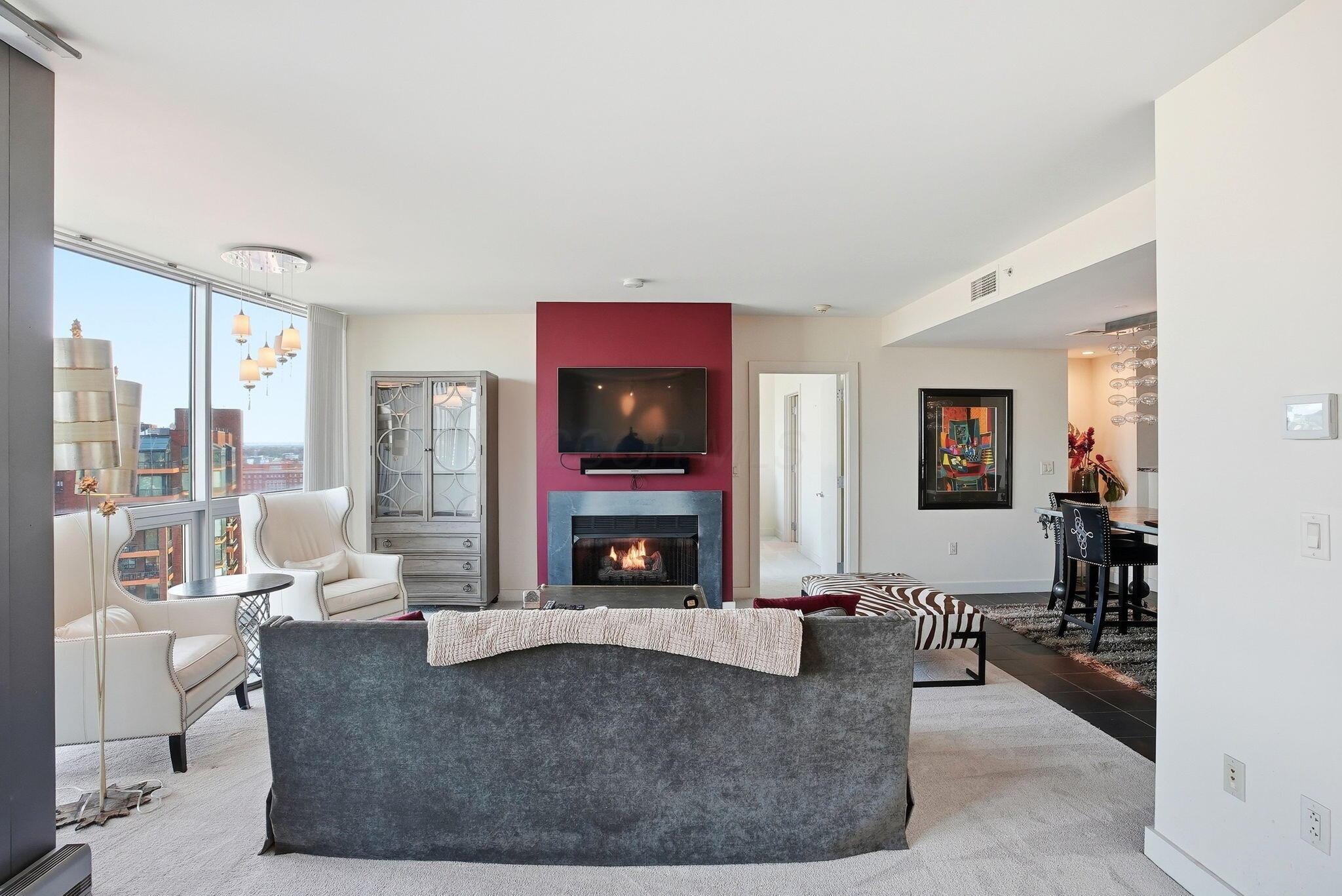 1 Miranova Place, 2030 Property Photo 14