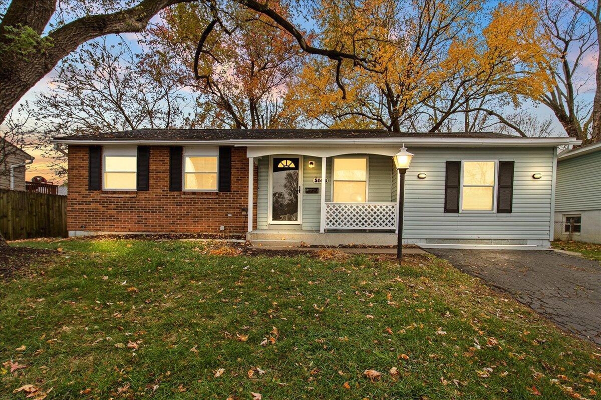 5143 Rutledge Drive N Property Photo 1