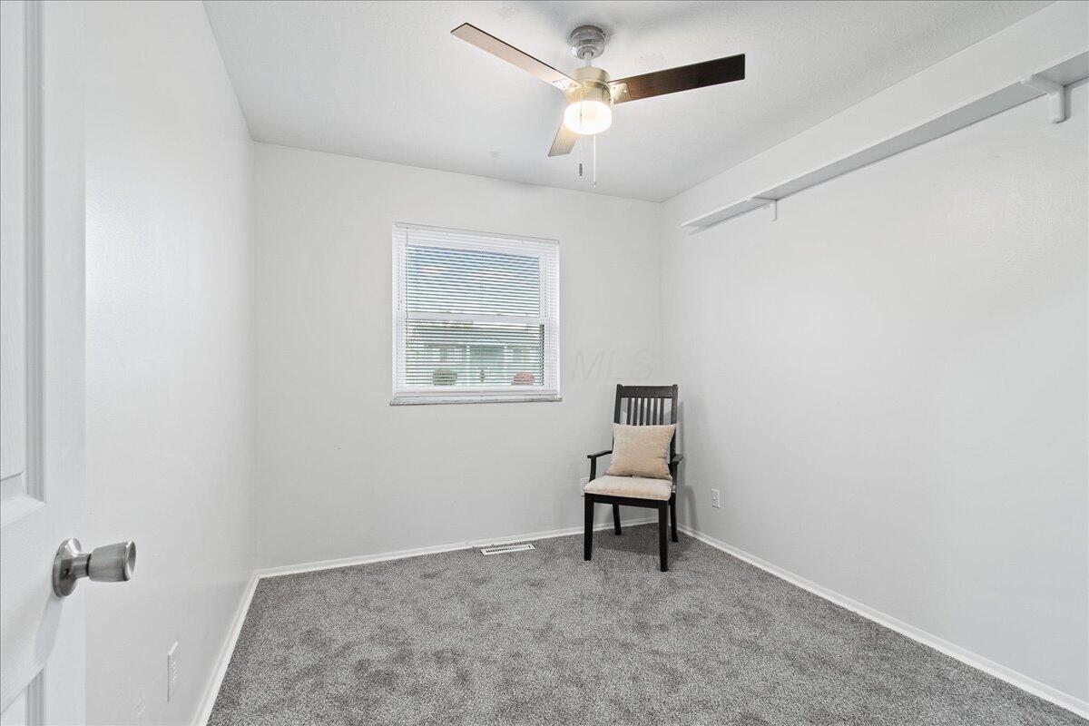 5143 Rutledge Drive N Property Photo 18