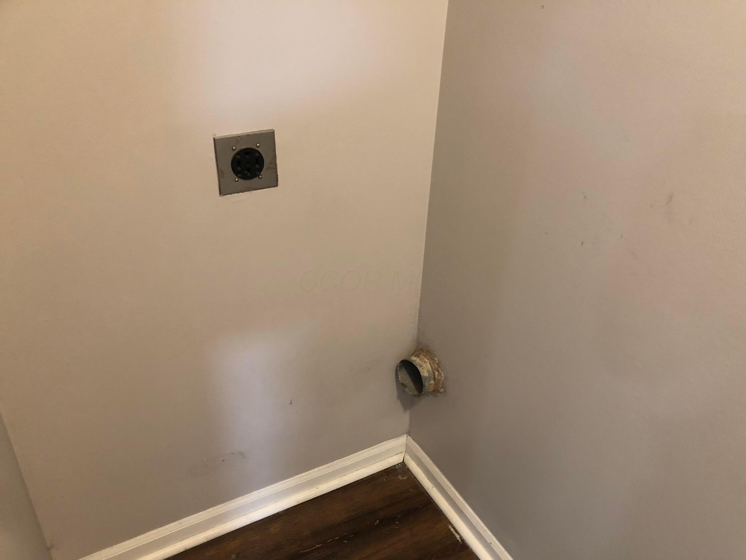 5536 Cedar, 5536a Property Photo 10