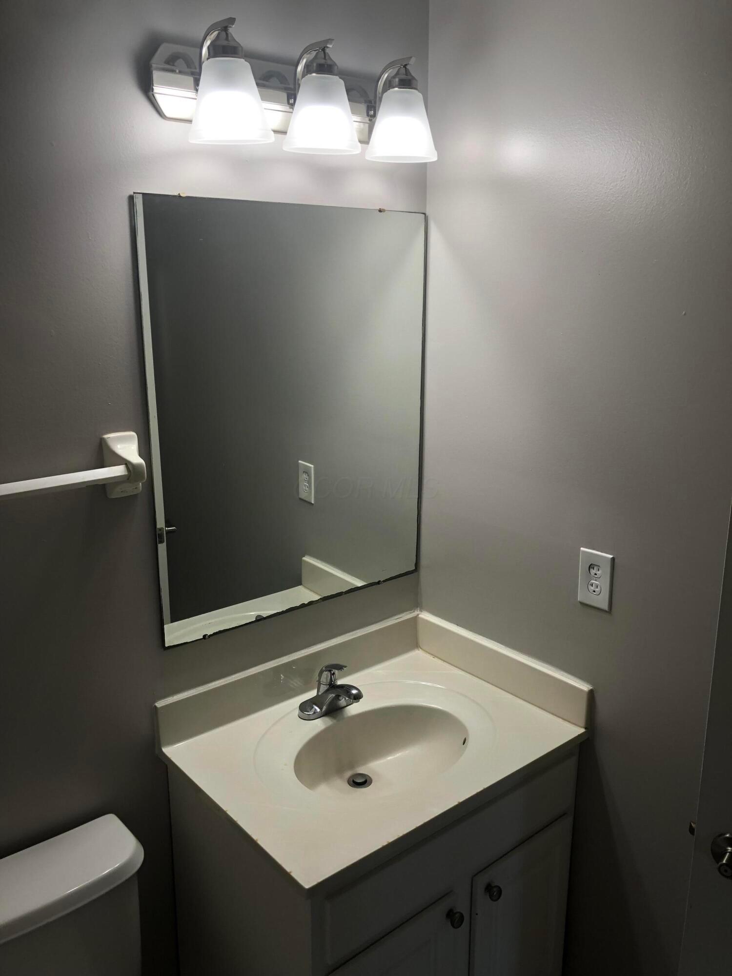 5536 Cedar, 5536a Property Photo 23