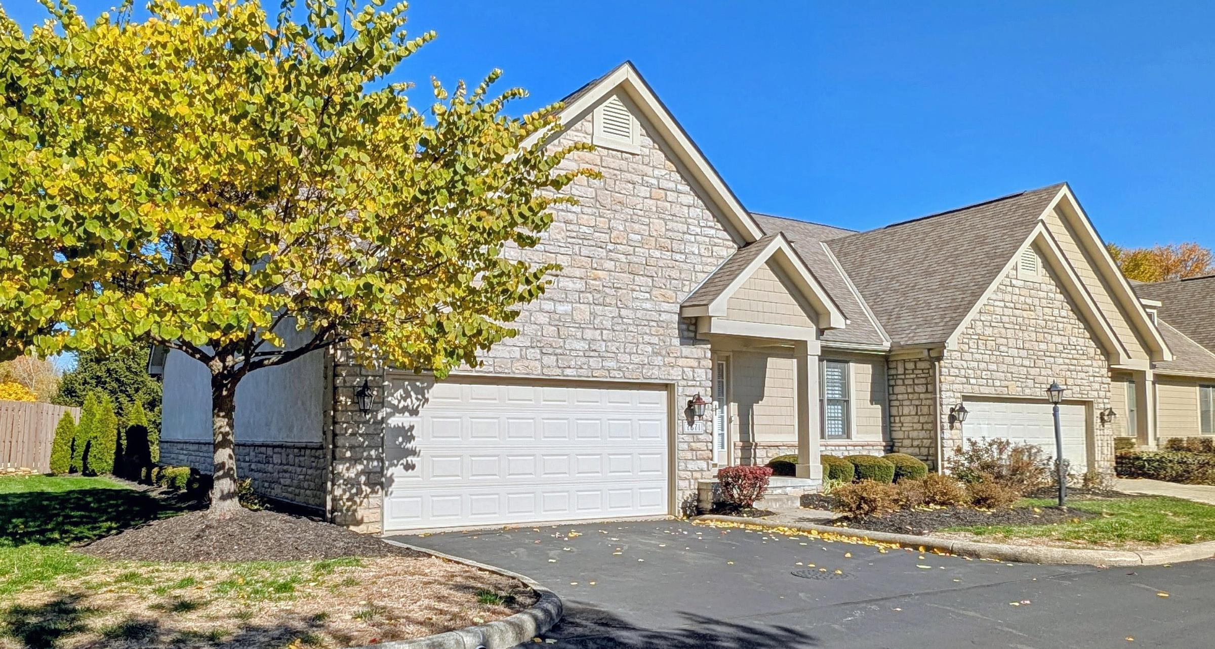 7871 Linksview Circle Property Photo 1