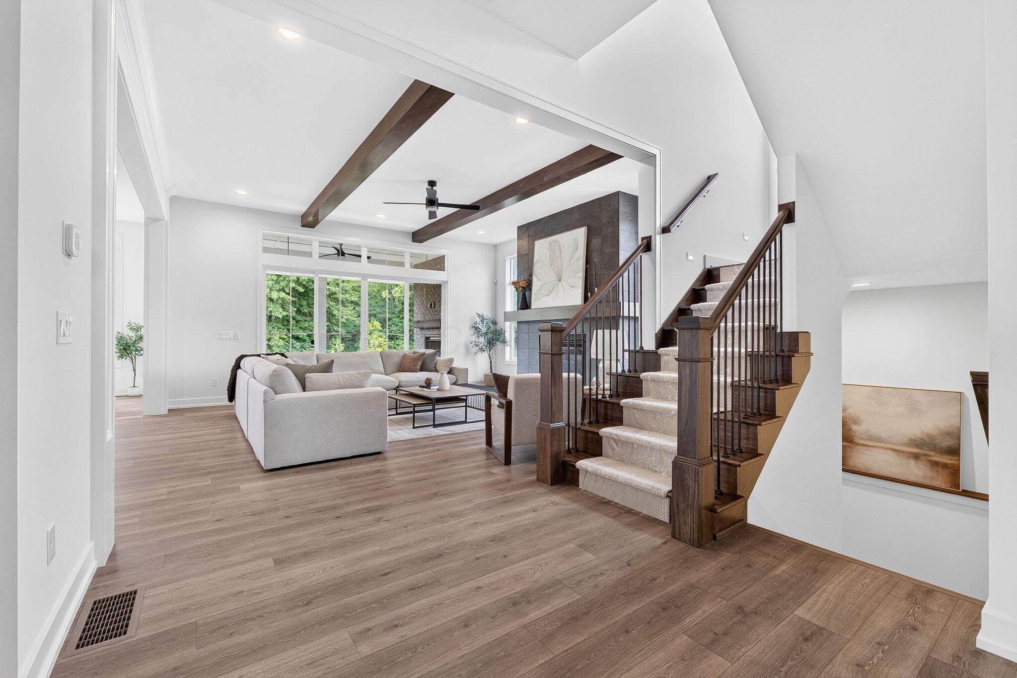 8280 Canopy Glen Drive Property Photo 12