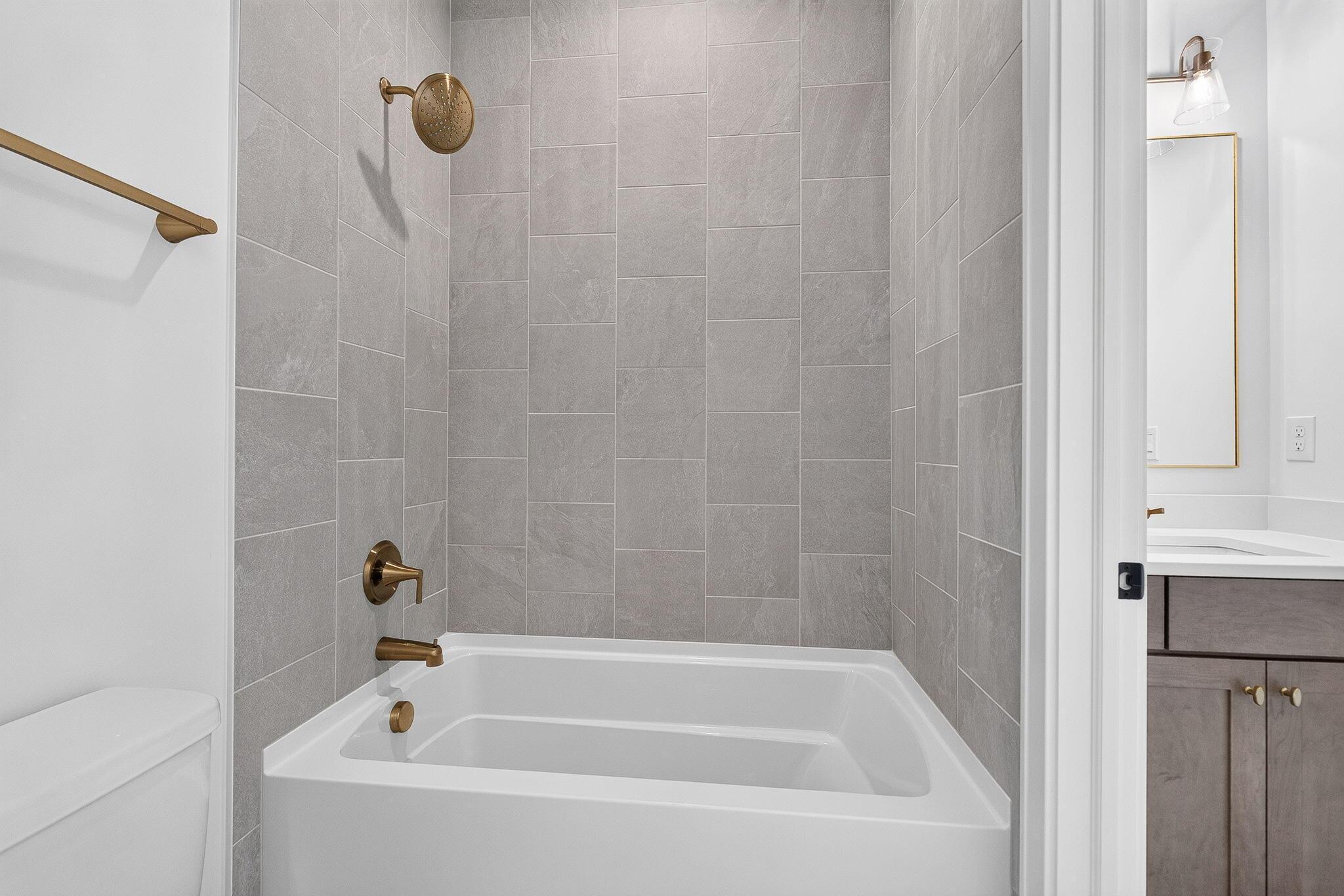 8280 Canopy Glen Drive Property Photo 70