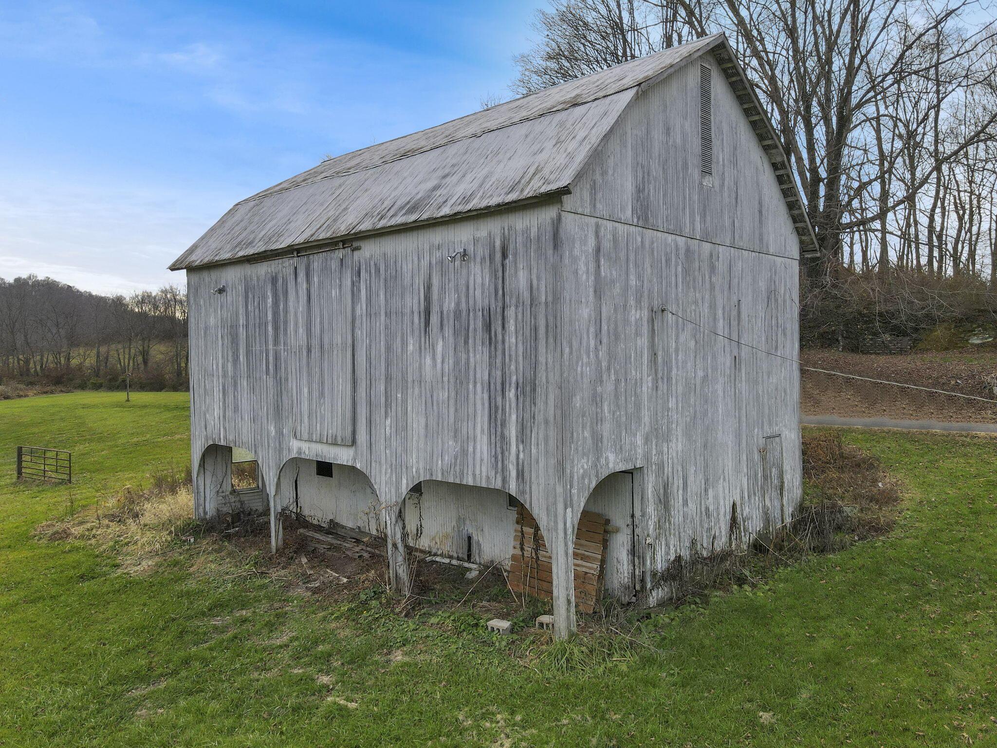 22037 State Route 180 Property Photo 52