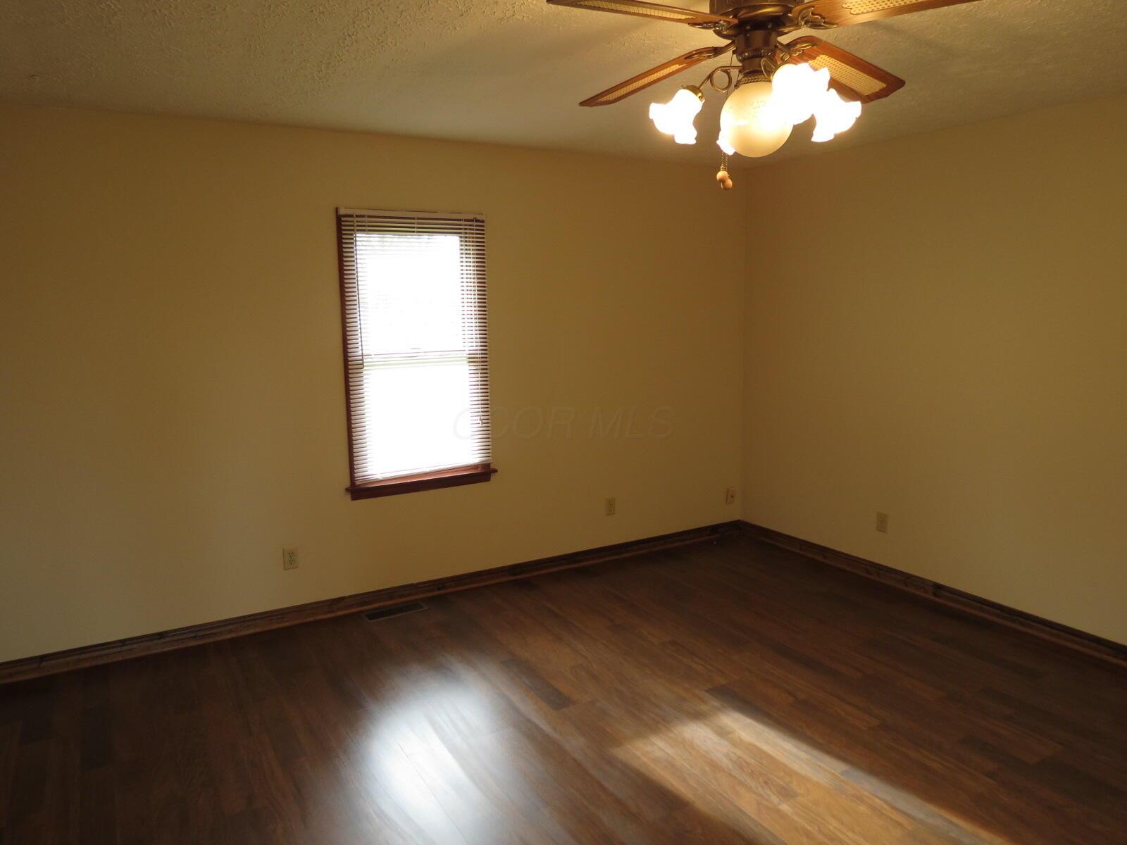 3109 E Old Duvall Court Property Photo 8