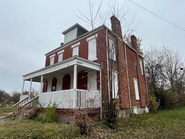 891 E Mound Street Property Photo 2