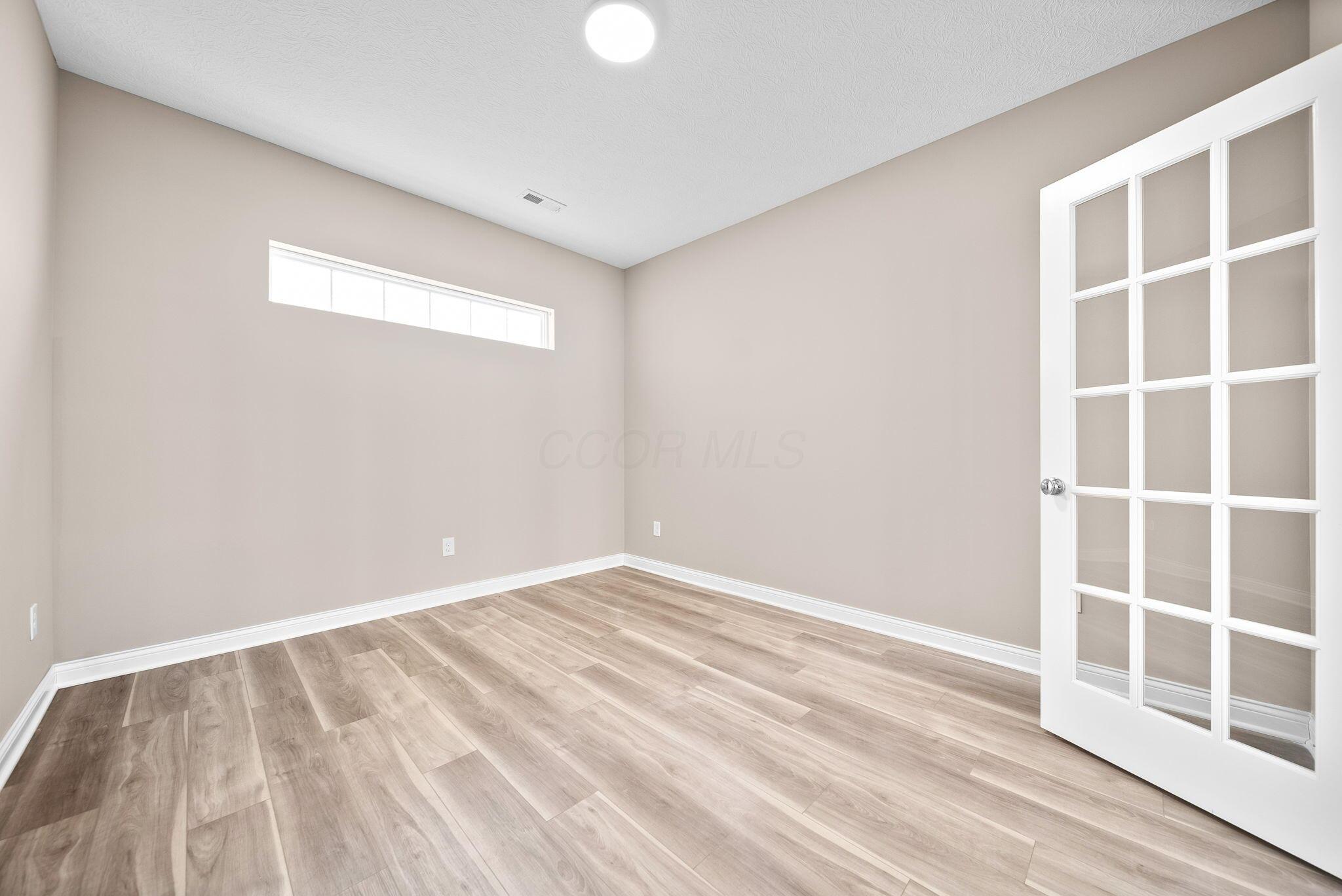 5744 Caulfield Lane Property Photo 12